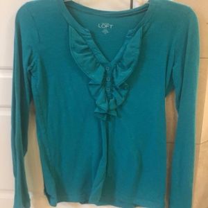 Emerald green long sleeved v neck t shirt